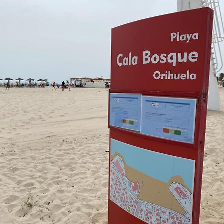 Orihuela Costa 2-Bedroom 1-Bath Renovated Vacation Rental On La Zenia Beach מראה חיצוני תמונה